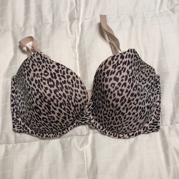 Victoria’s Secret Demi Bras (set of 2) 32DD - Picture 3 of 5